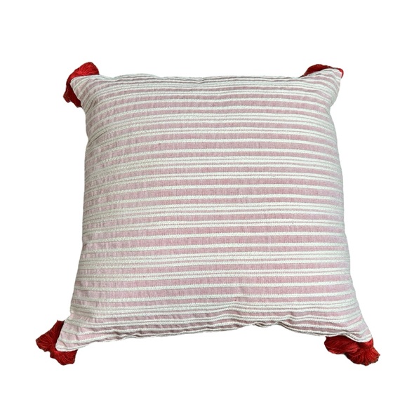 Pier 1 Set of 2 Matching 18”x18” muted red stripe pillows w/tassels & inserts - Picture 2 of 6